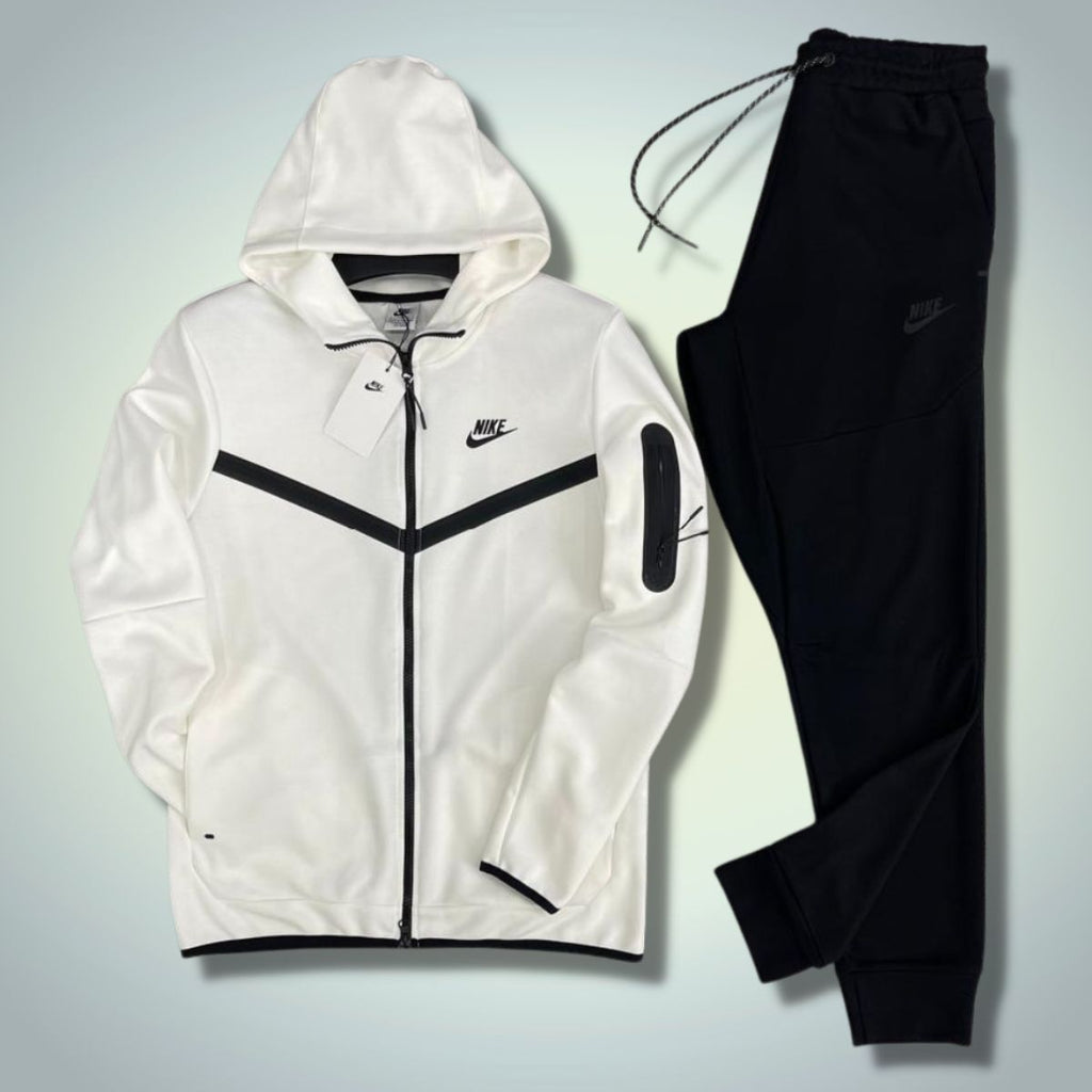 Trening Nike Tech Fleece pentru bărbați, alb-negru. Calitate premium