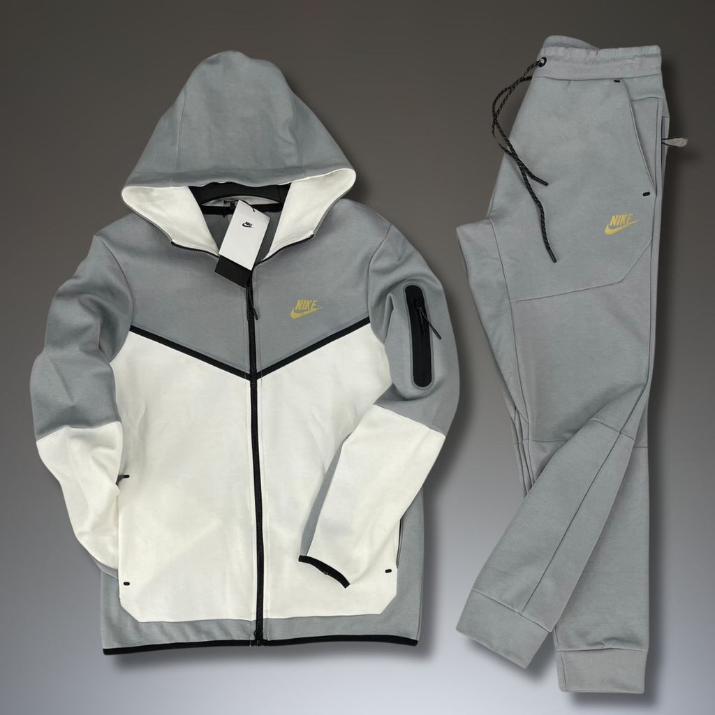 Trening Nike Tech Fleece pentru bărbați, alb și gri deschis. Calitate premium