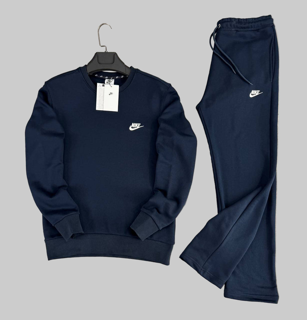 Trening bărbătesc Nike, albastru închis, cu emblemă albă – bluză și pantaloni sport cu croială dreaptă