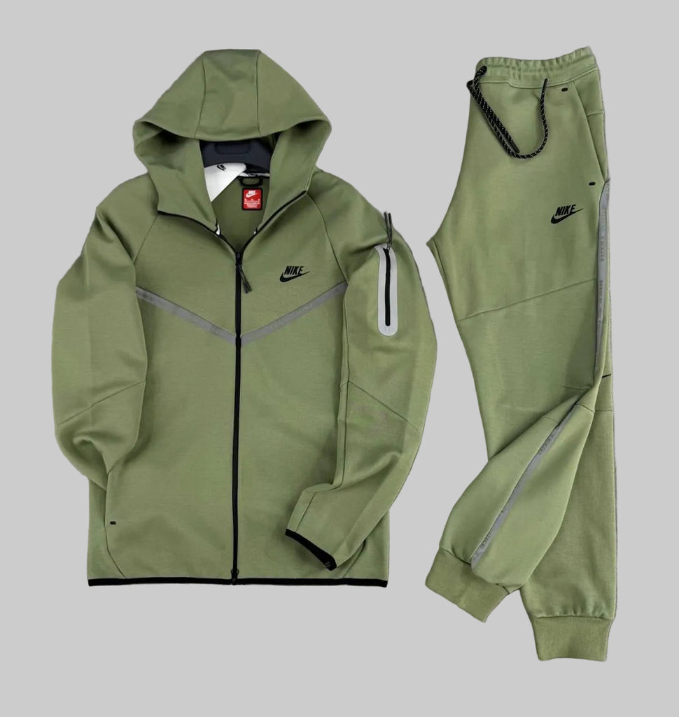 Trening Nike Tech Fleece pentru bărbați, verde măsliniu, cu dungi reflectorizante și buzunar pe mânecă