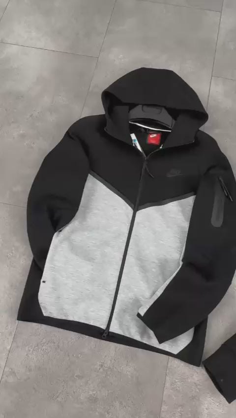 Trening Nike Tech Fleece pentru bărbați, negru - gri clasic. Model 2024. Calitate premium