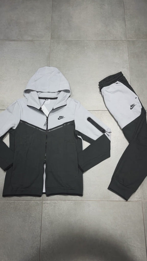 Trening Nike Tech Fleece pentru bărbați, grafit și gri deschis. Calitate premium