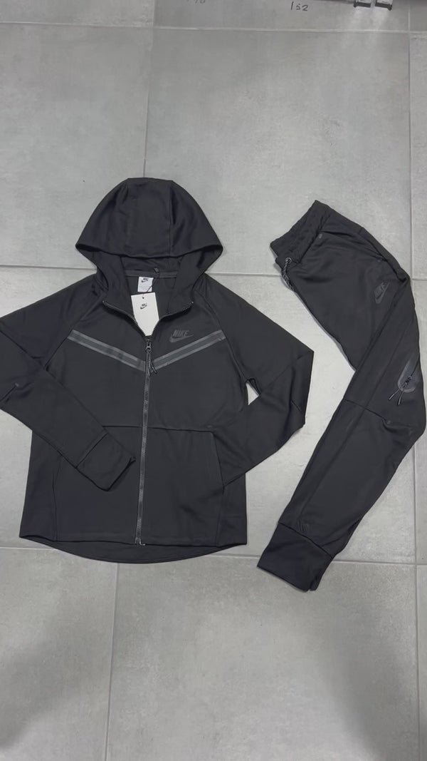 Trening Nike Tech Fleece pentru femei, negru. Calitate premium